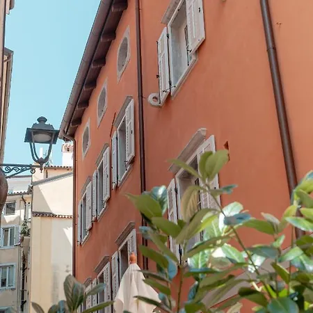 Tergestroom & Boutique 4* ترييستي